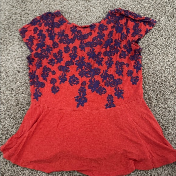 Elle Top Women's XS Red Floral Print Chiffon Sleeve Scoop Neck Blouse - Picture 3 of 3